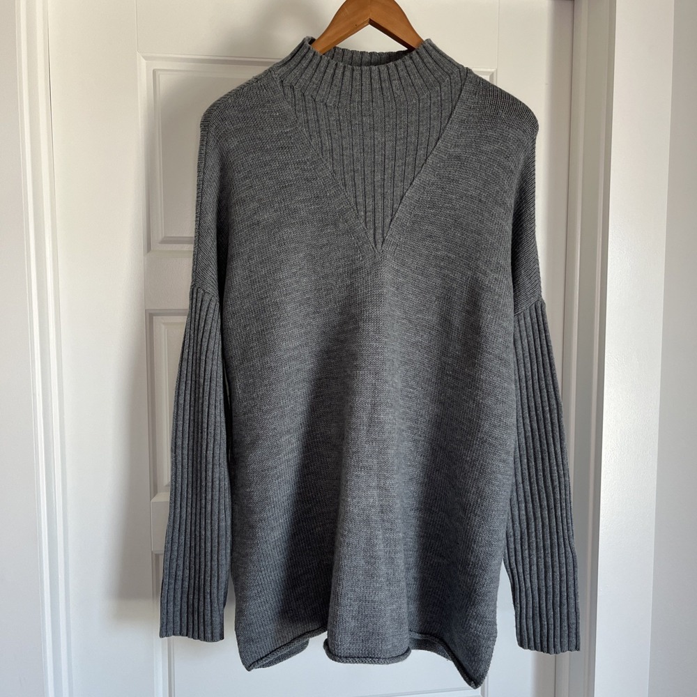 Tory Burch Sweater L Gray Merino Wool High neck Ribbed Pullover Luxury Oldmoney